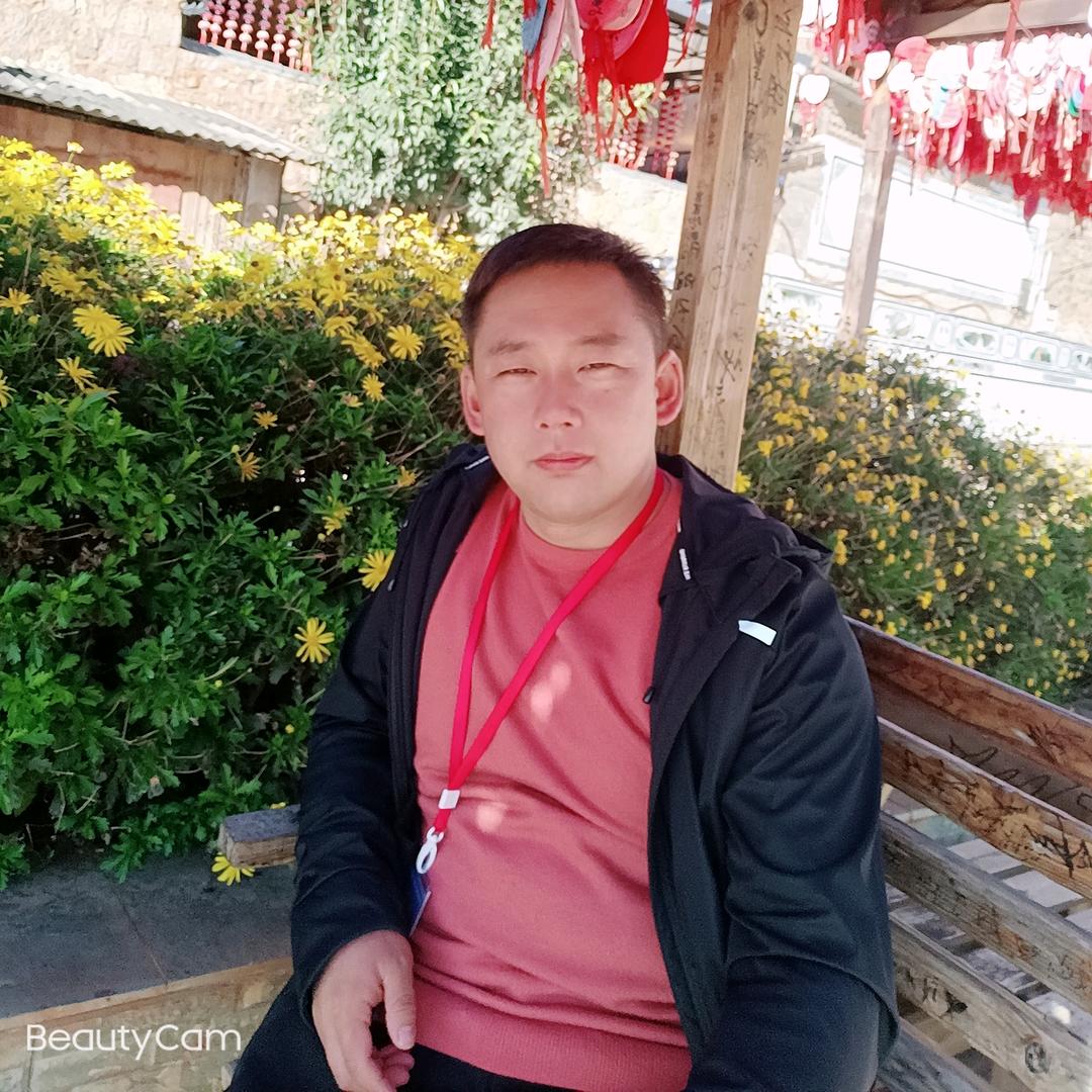 🔥卖煤炭的小男孩🔥