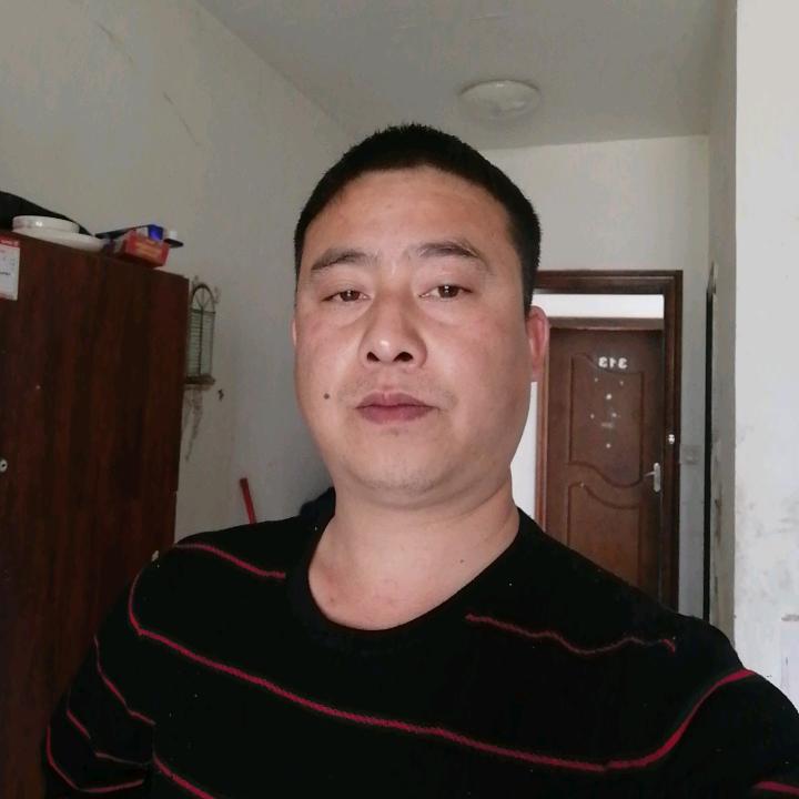 初吻给了香烟