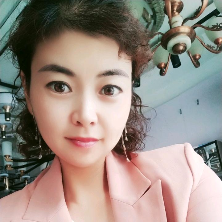 田营公牛爱眼照明！像钱看像厚看