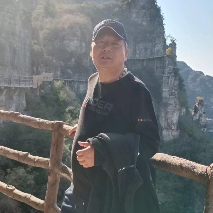 西山