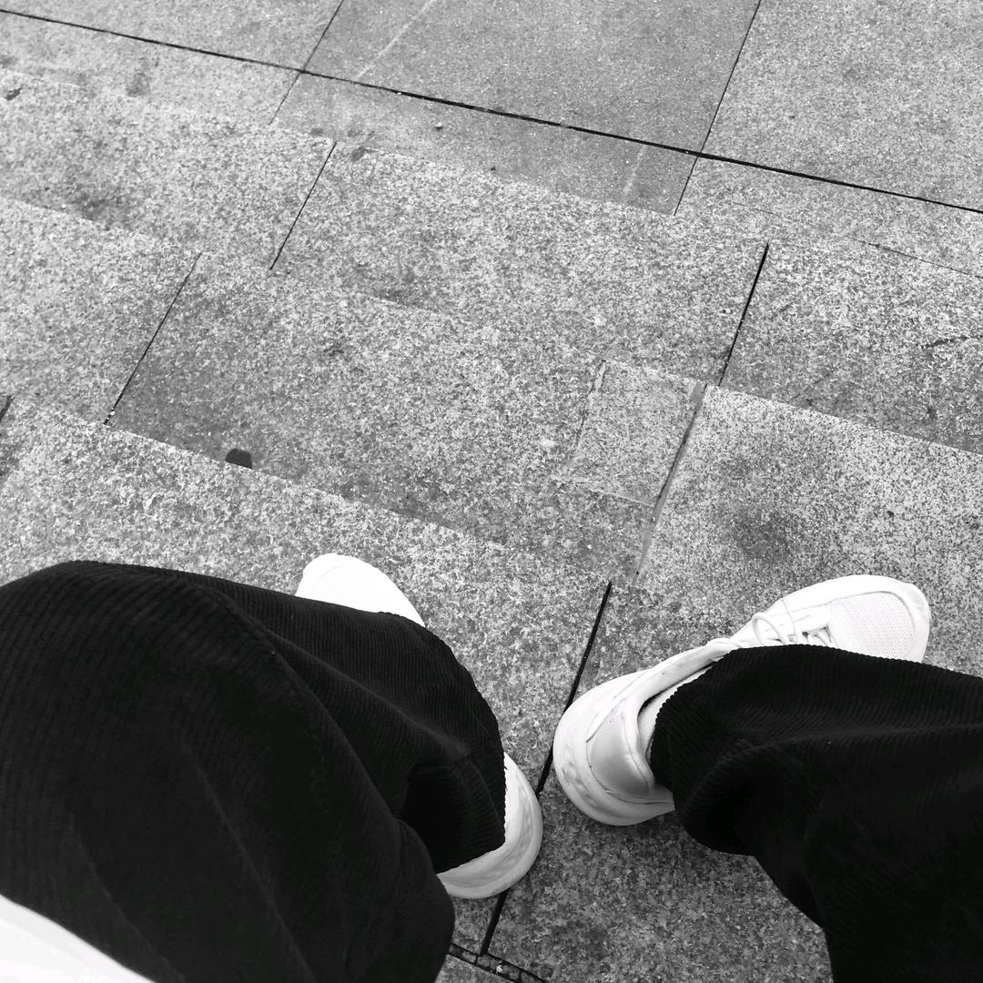 夸戳