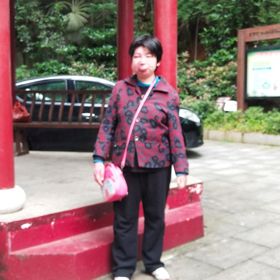 肖艳华