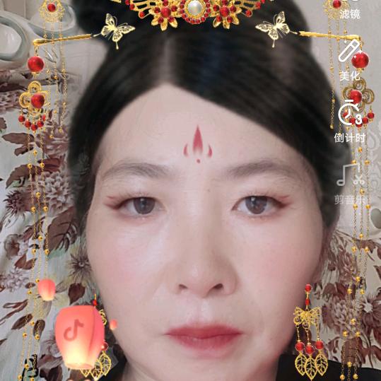 @秀兰