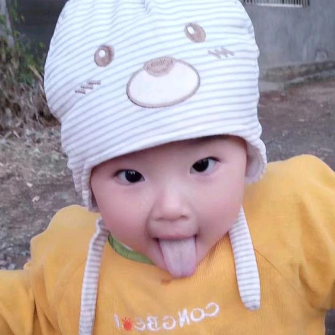坐楼梯的小哥