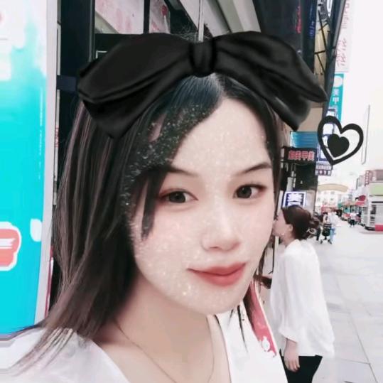 小凤橱窗小店