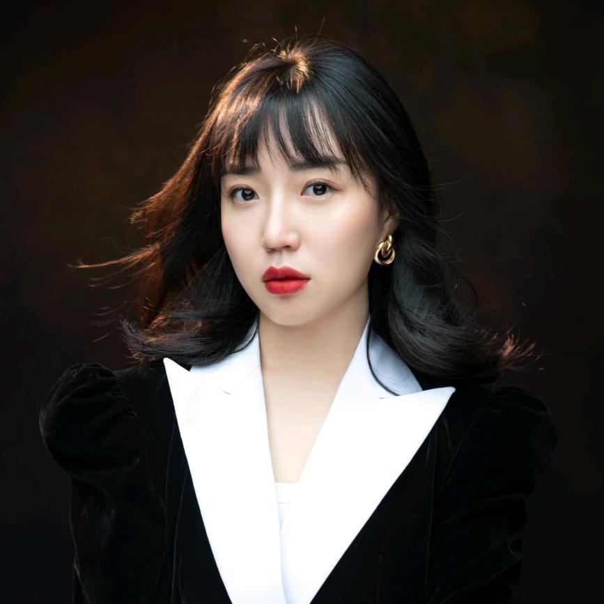 熙薇婚纱礼服新娘跟妆官方号