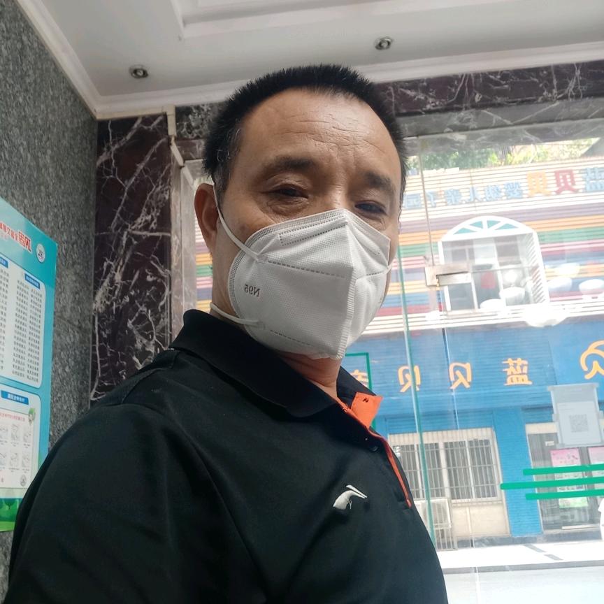张八哥爱唱歌