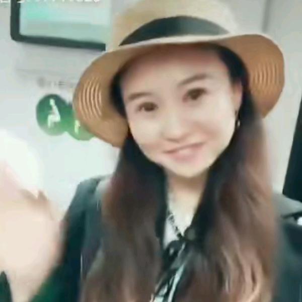 爱跳舞的乐乐