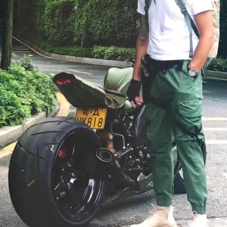 卡梅隆🤷‍♂️