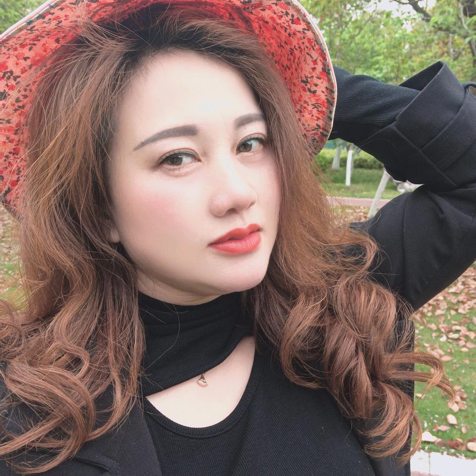 小姿女人💃