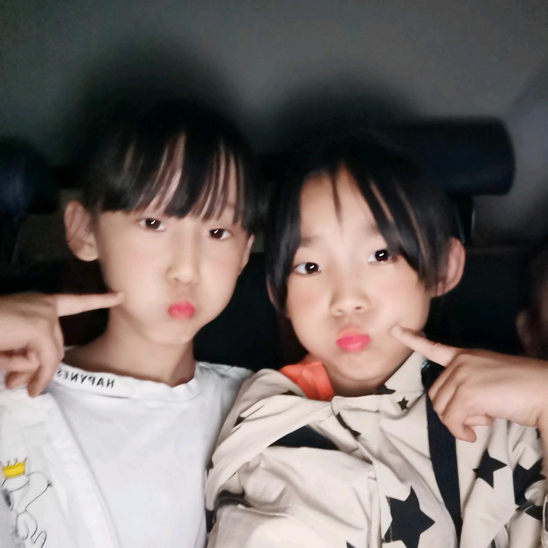 小侦探妞妞
