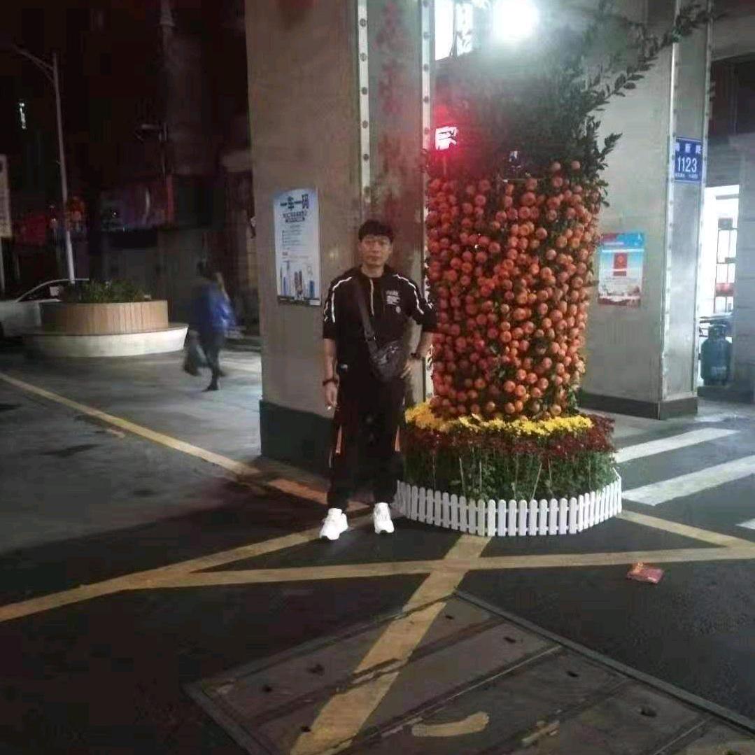 我看透了一切，，，，，，