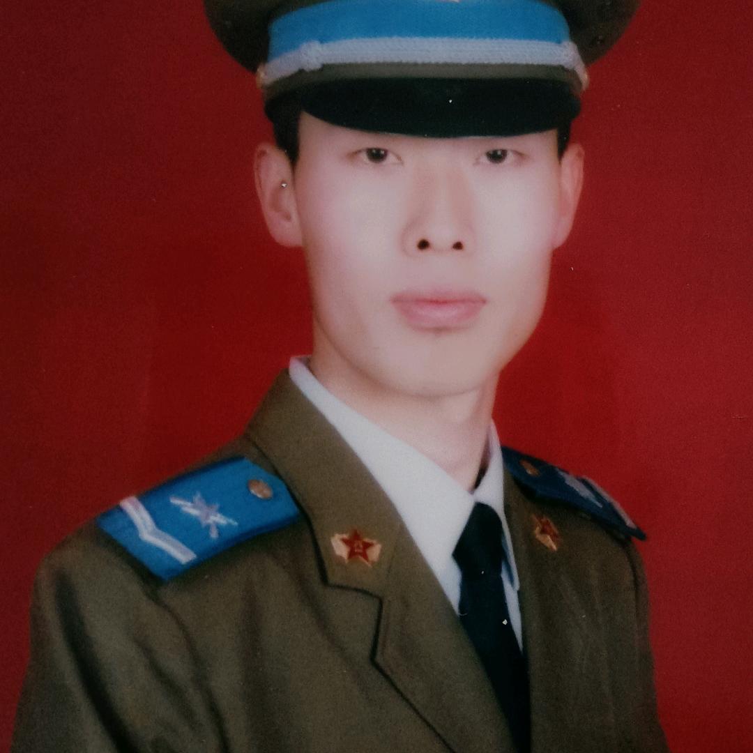章显英雄本色
