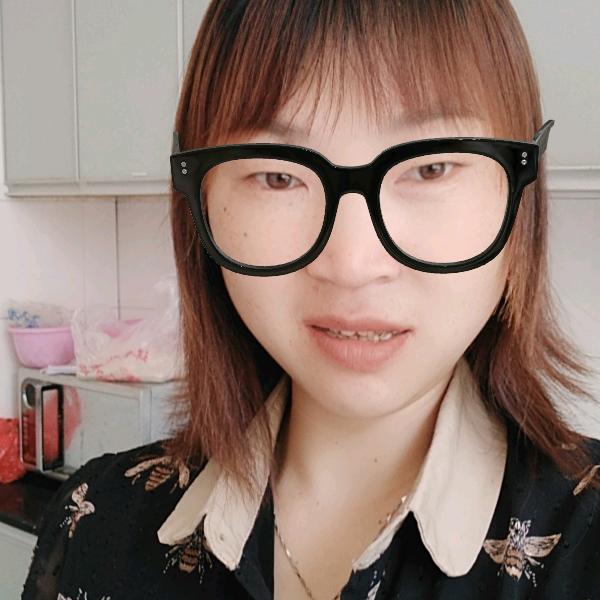 陈宸