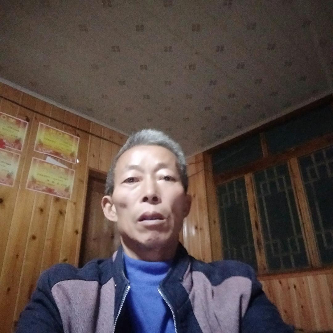 民间唢呐爱好人《罗》