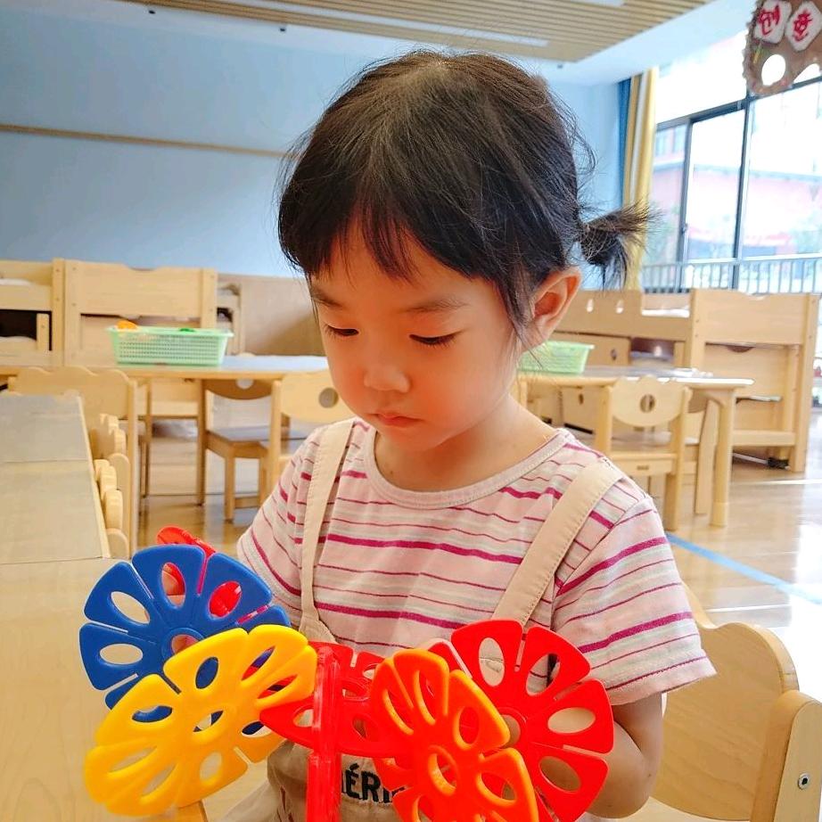 佳爷。       🕷️