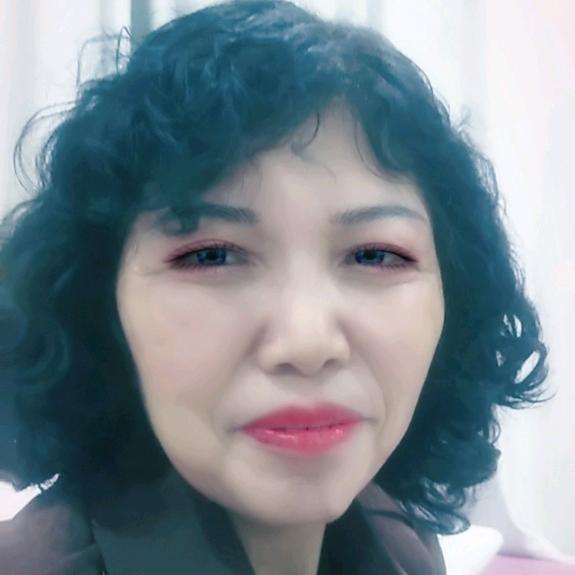 许映萍
