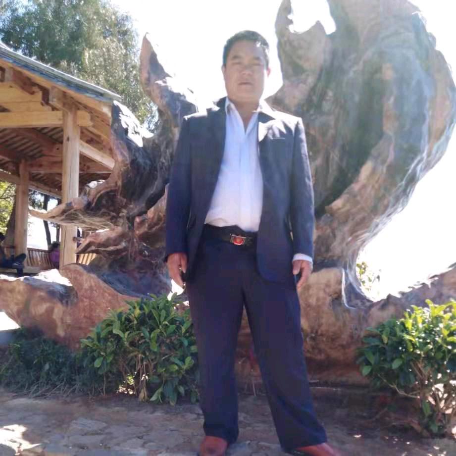 我是一个被爱伤过的男人