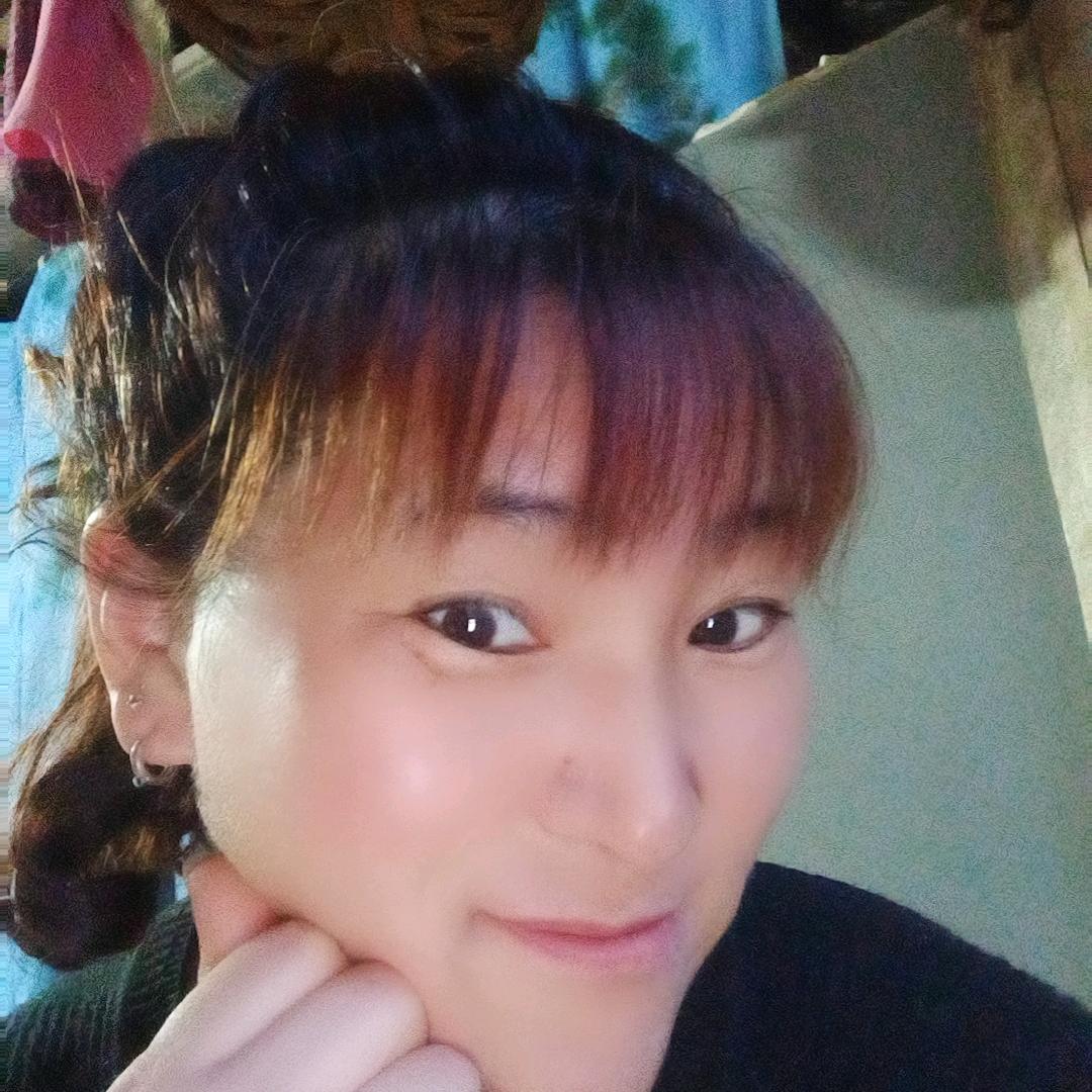 周梅（别私聊不回复）