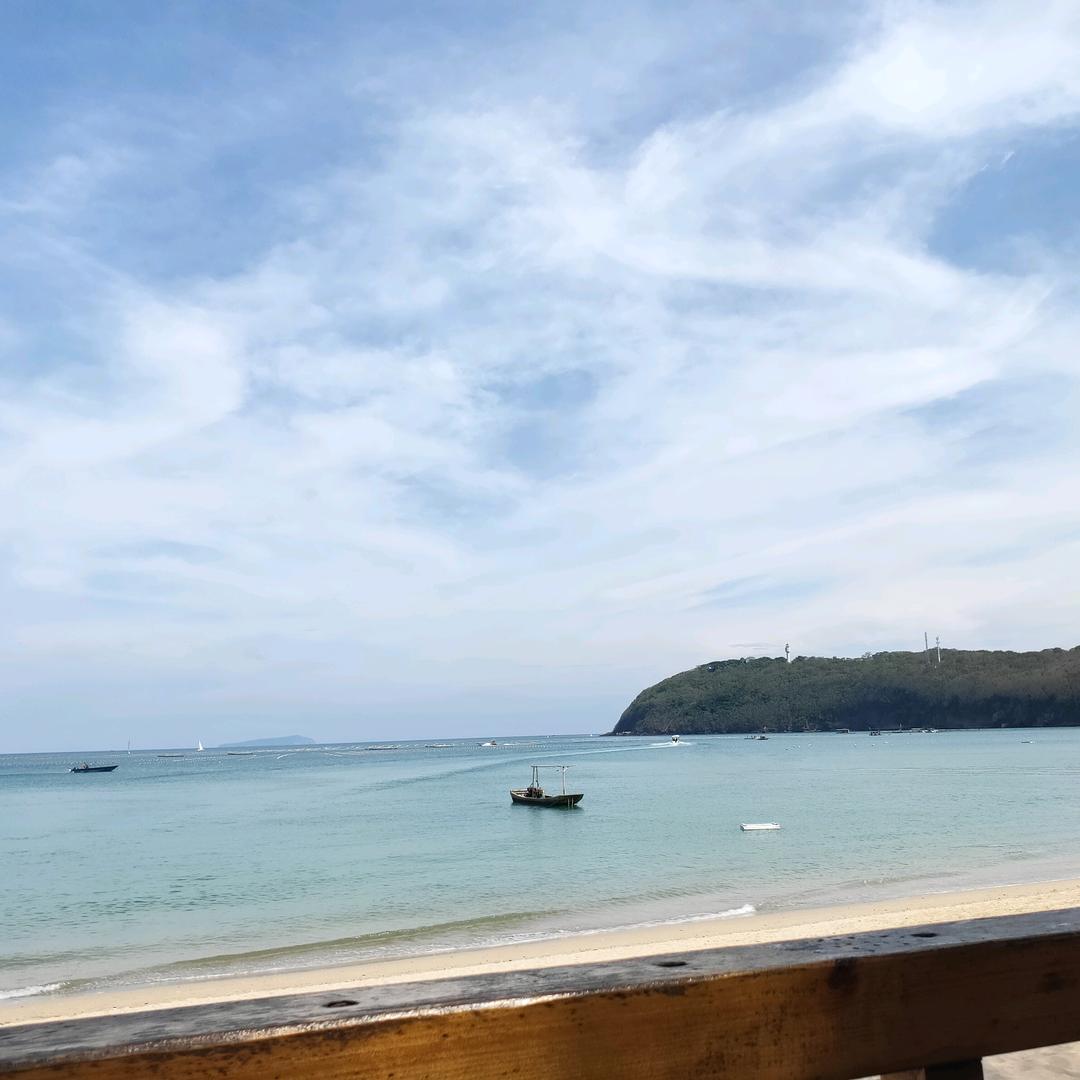 爱零食白露塘店