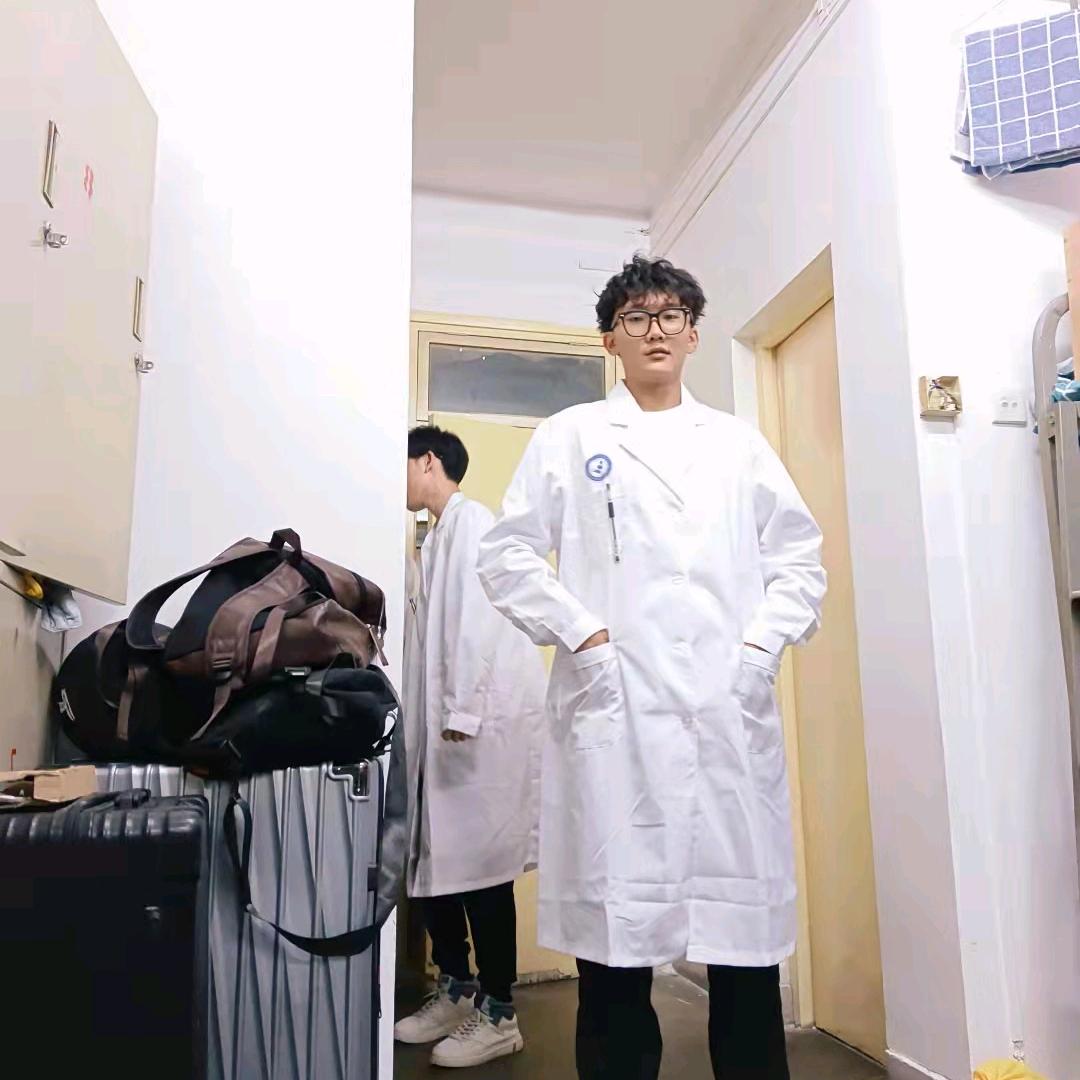 比如瓦