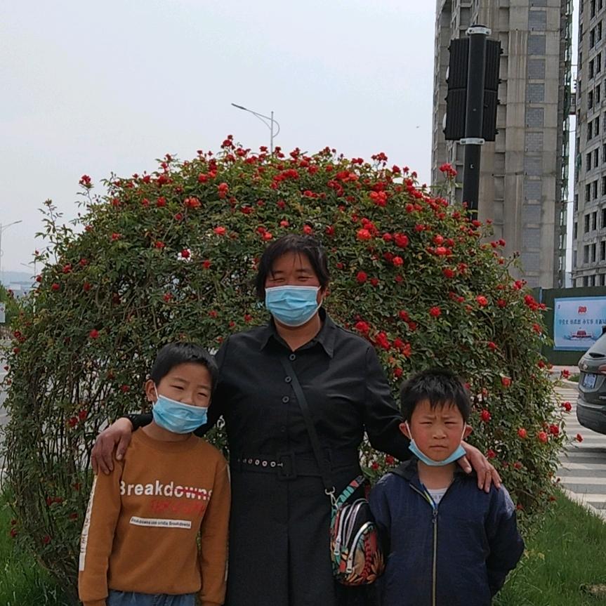 中奇妈妈(养母为儿寻亲娘，已找到生母)