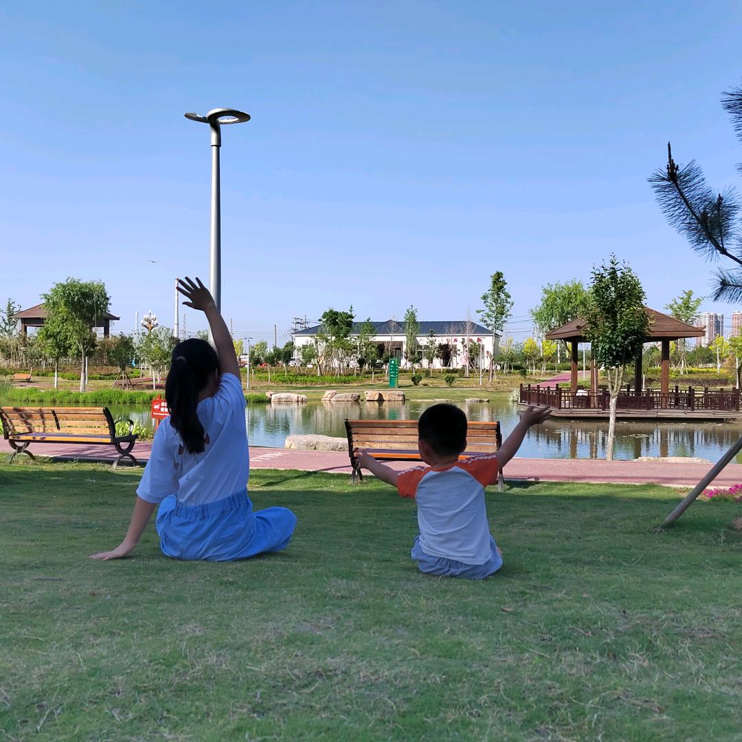 小小琳