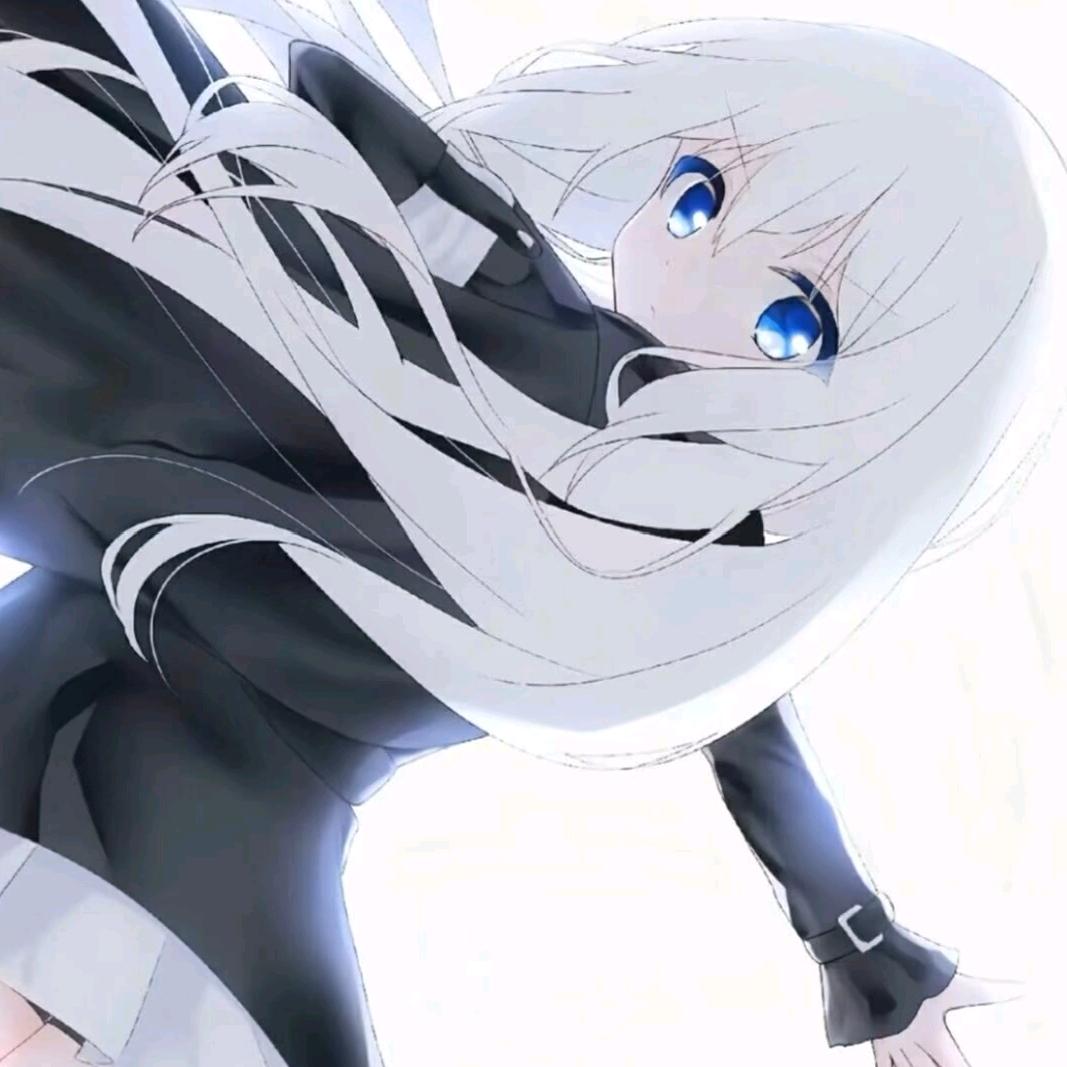 欣.