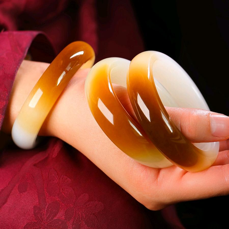 皇后珠宝和田玉