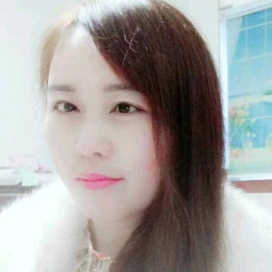 用时间和心看人，而不是眼睛！