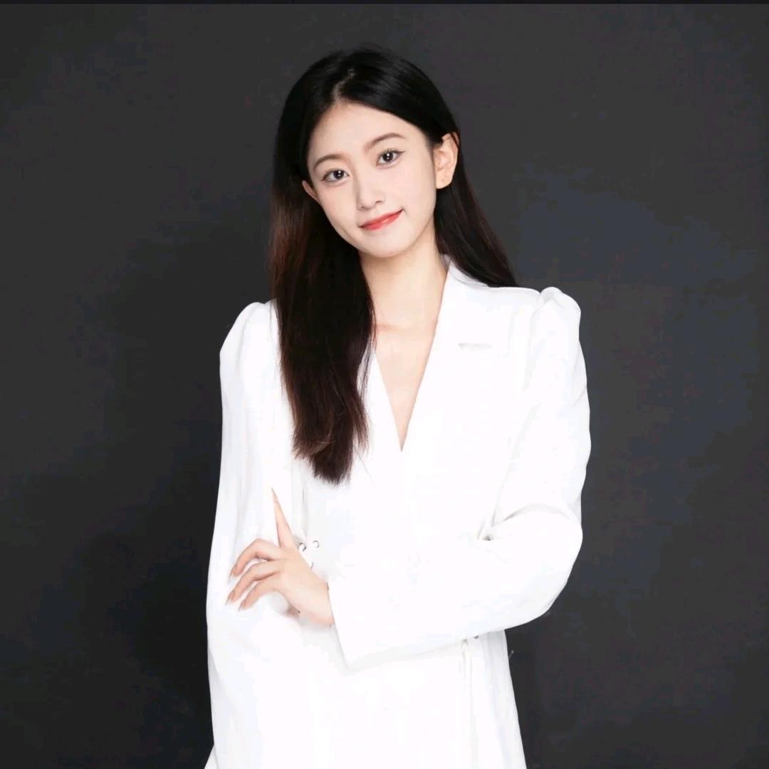 小丽，