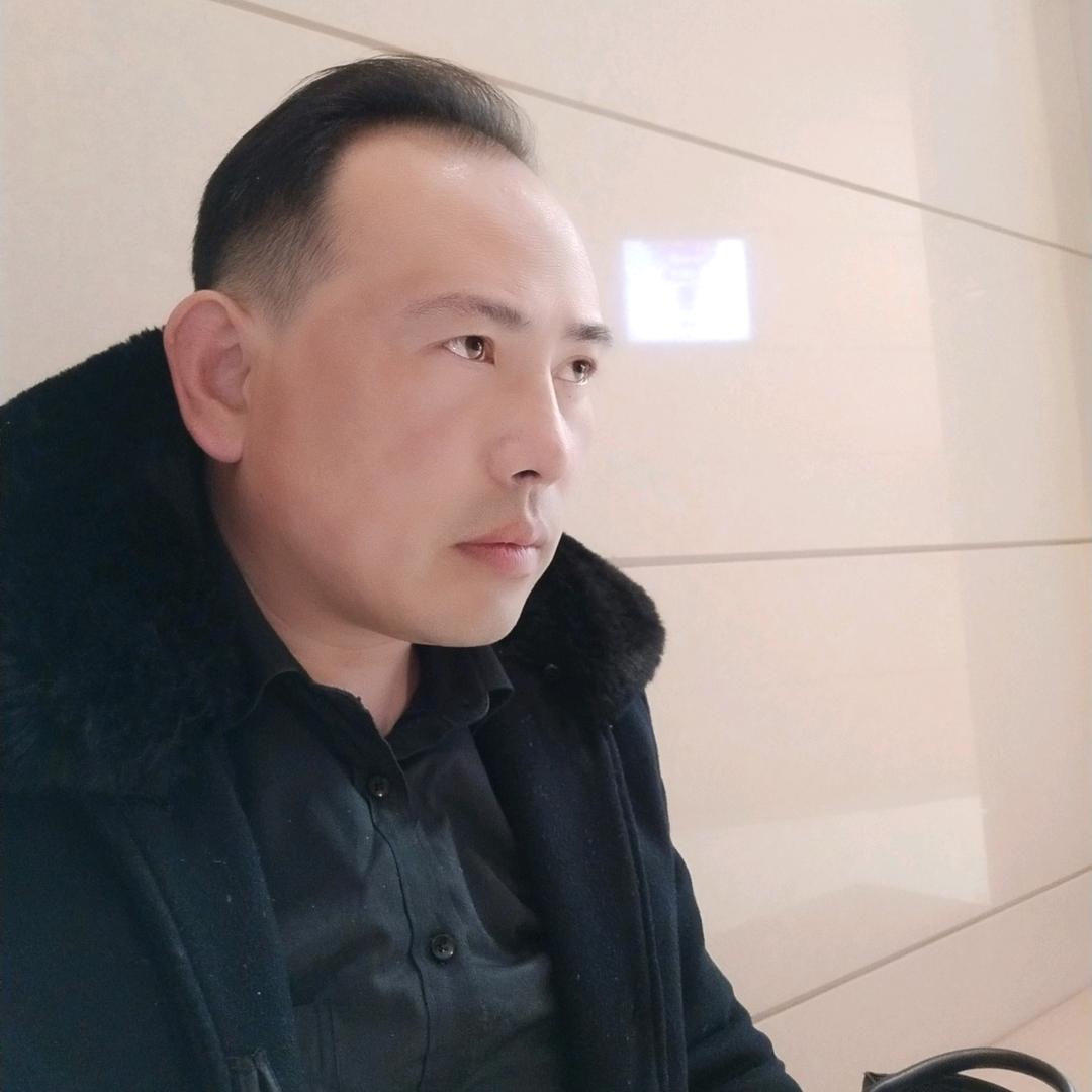 农村阿德（每晚九点直播间等你）