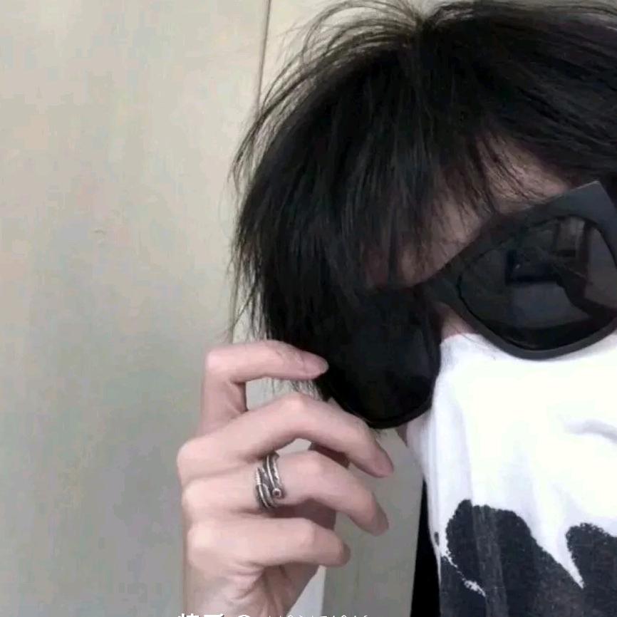 影✲