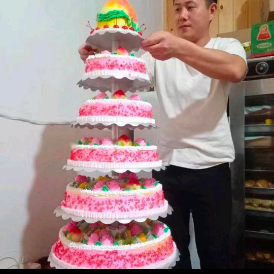 江安石峰麦香甜蛋糕+七夕花坊