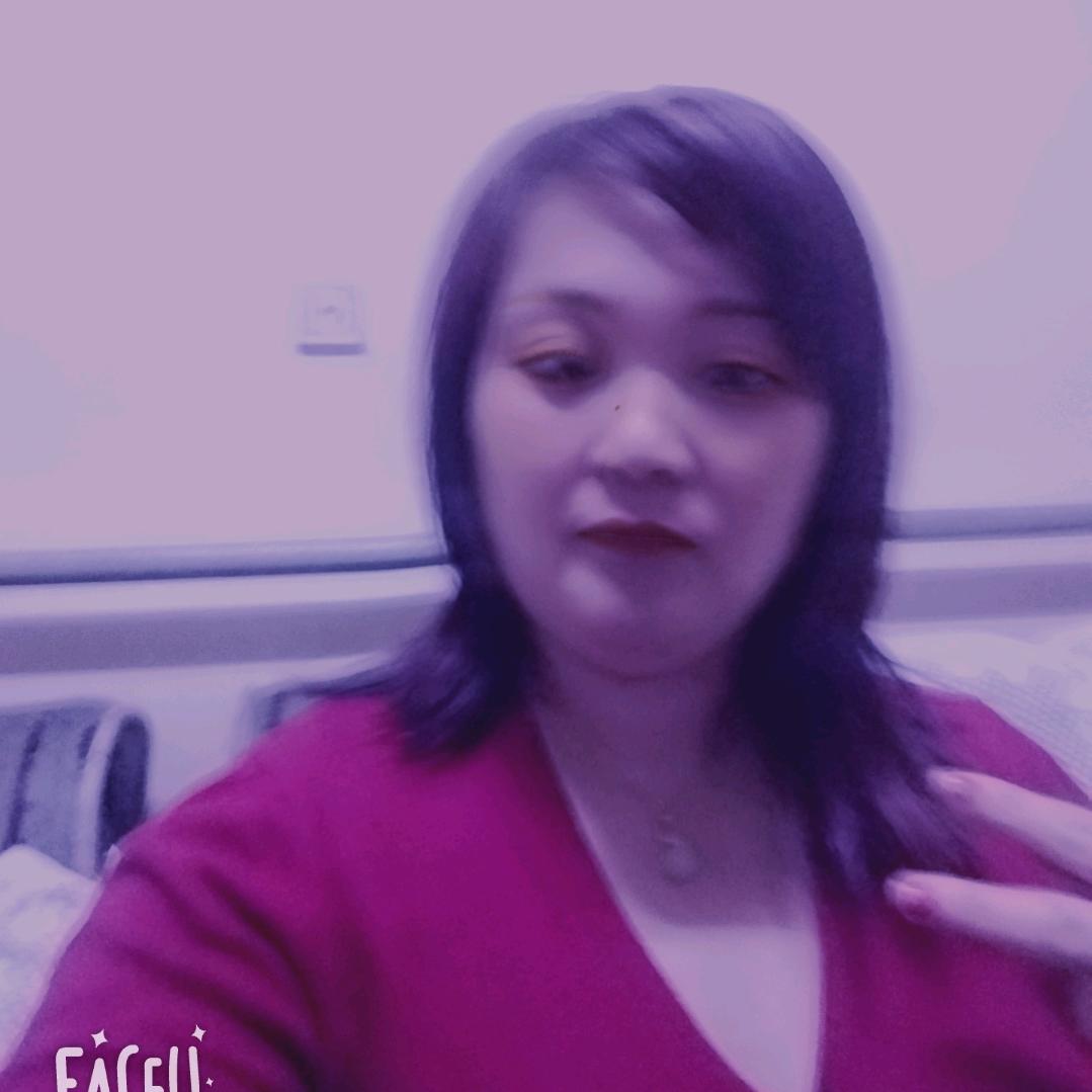 单身女子。谁愿意追。谁追吧！回族