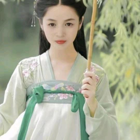 落花无言，人淡如菊