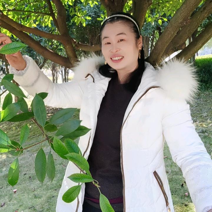 容二