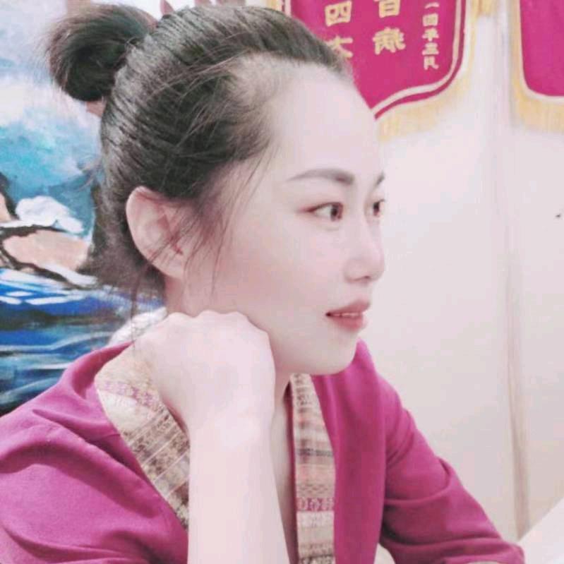 薛小妞儿