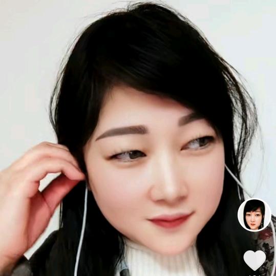 村里有个姑凉叫小花