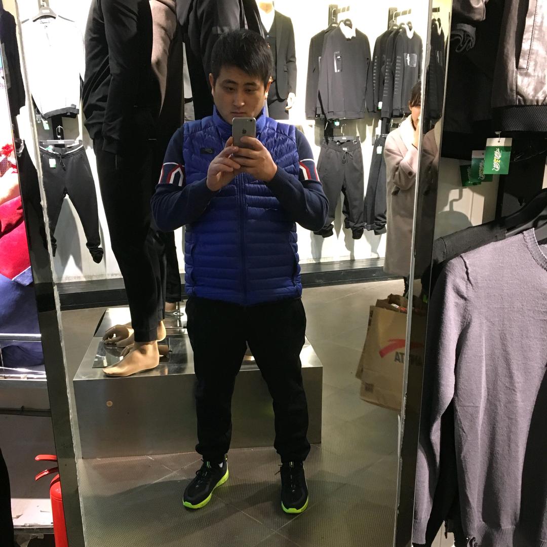 张斌