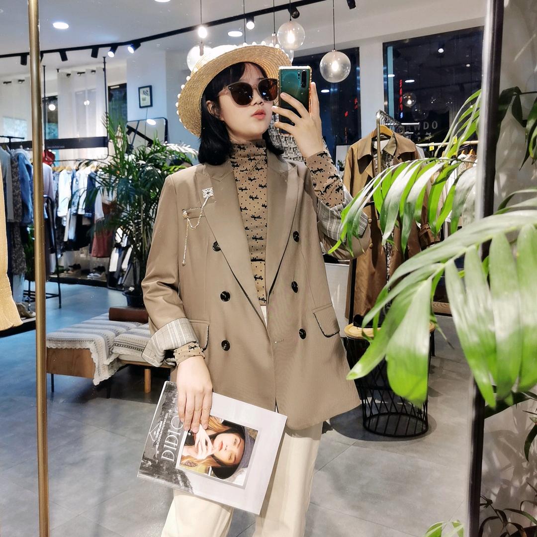 松桃•佧茜文女装  伊纳芙女装