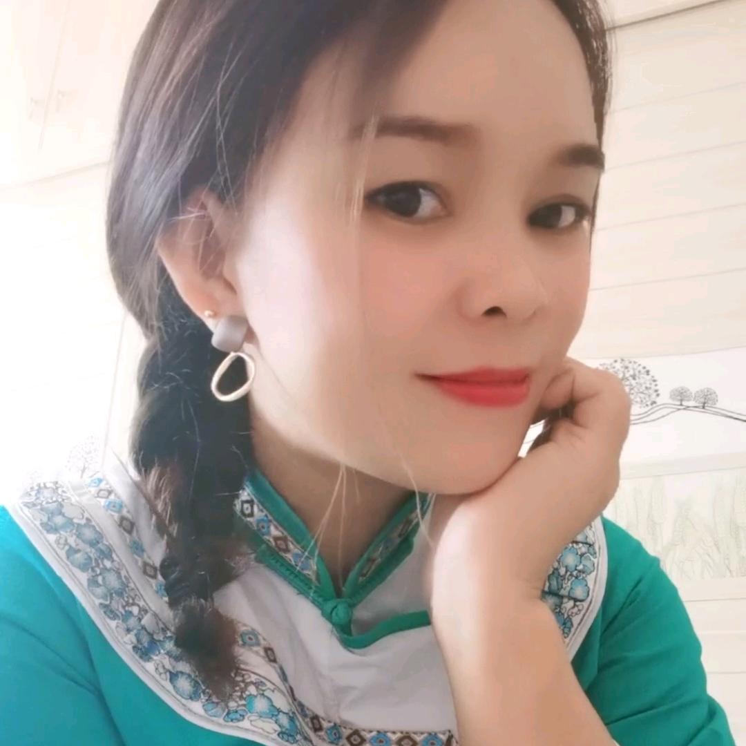 伊伊