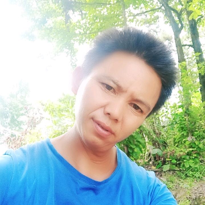 保持沉默梁云棕