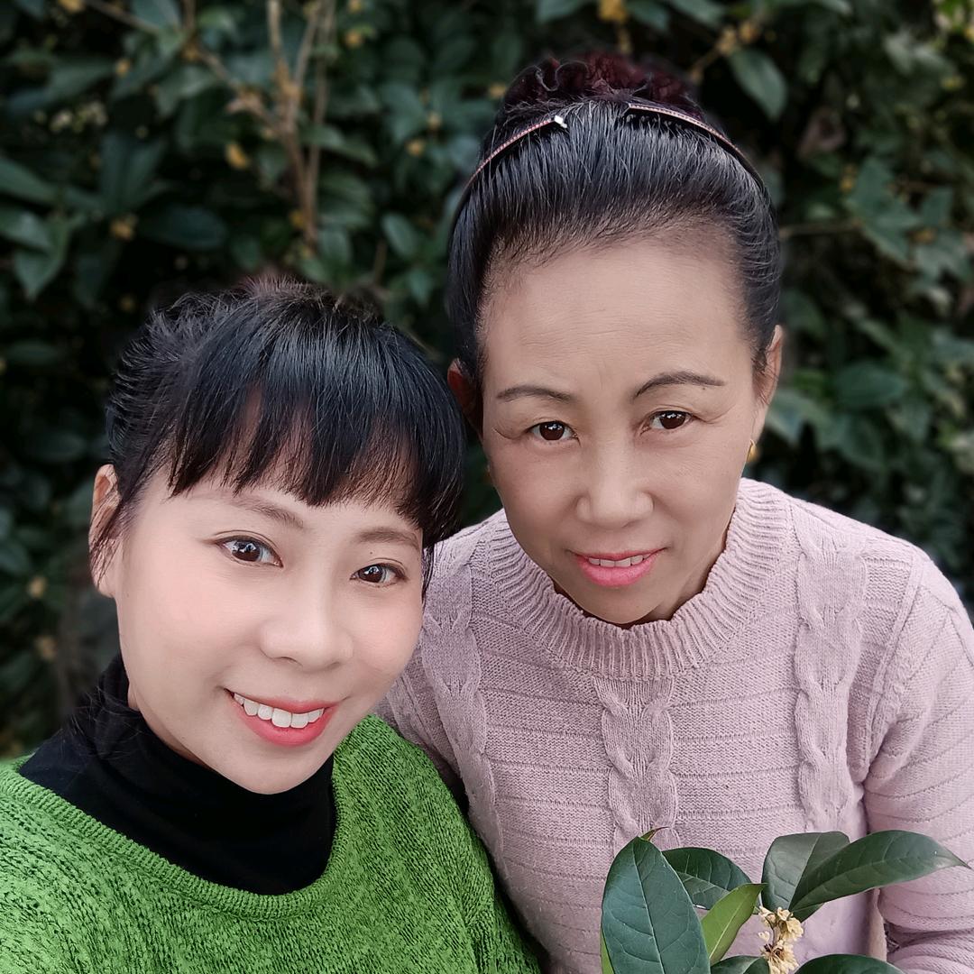 林大姐，婆媳搭档