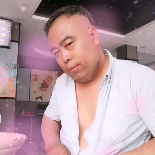阿力_210836324