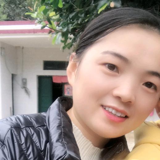 九零后的农村养猪妹