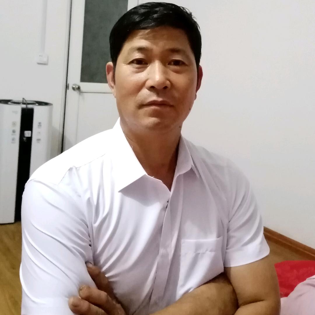 李