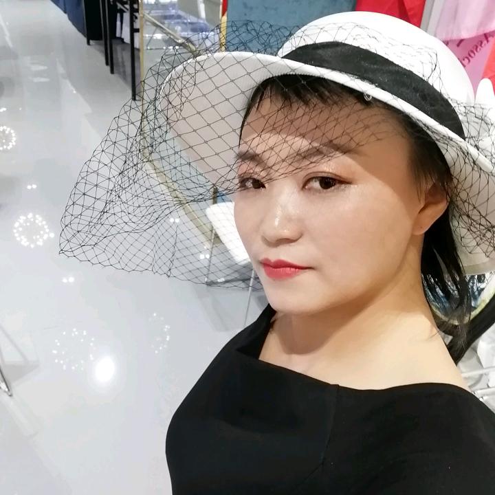 秀贤