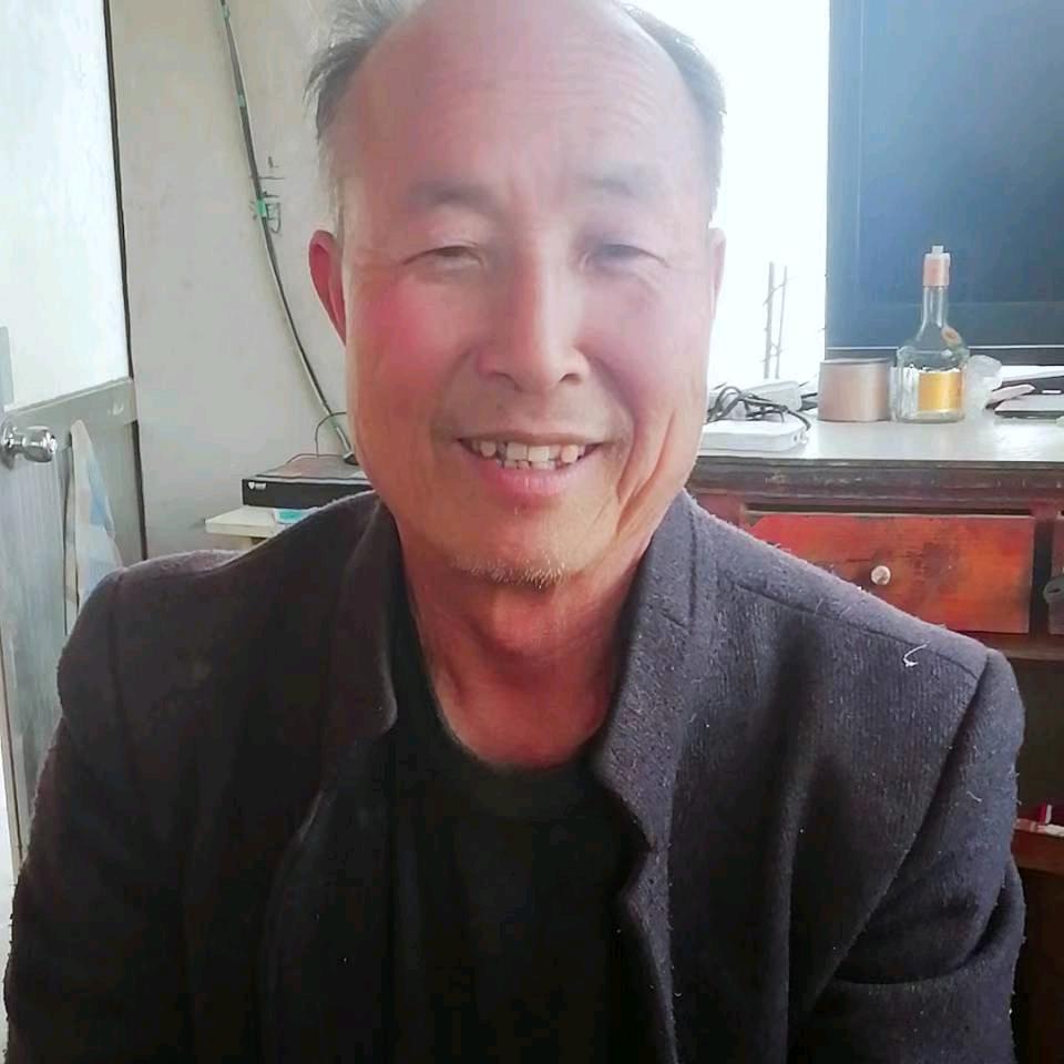 千纸傲然