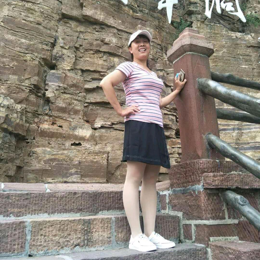 常村玉米妹鼓舞团胡紫蓝